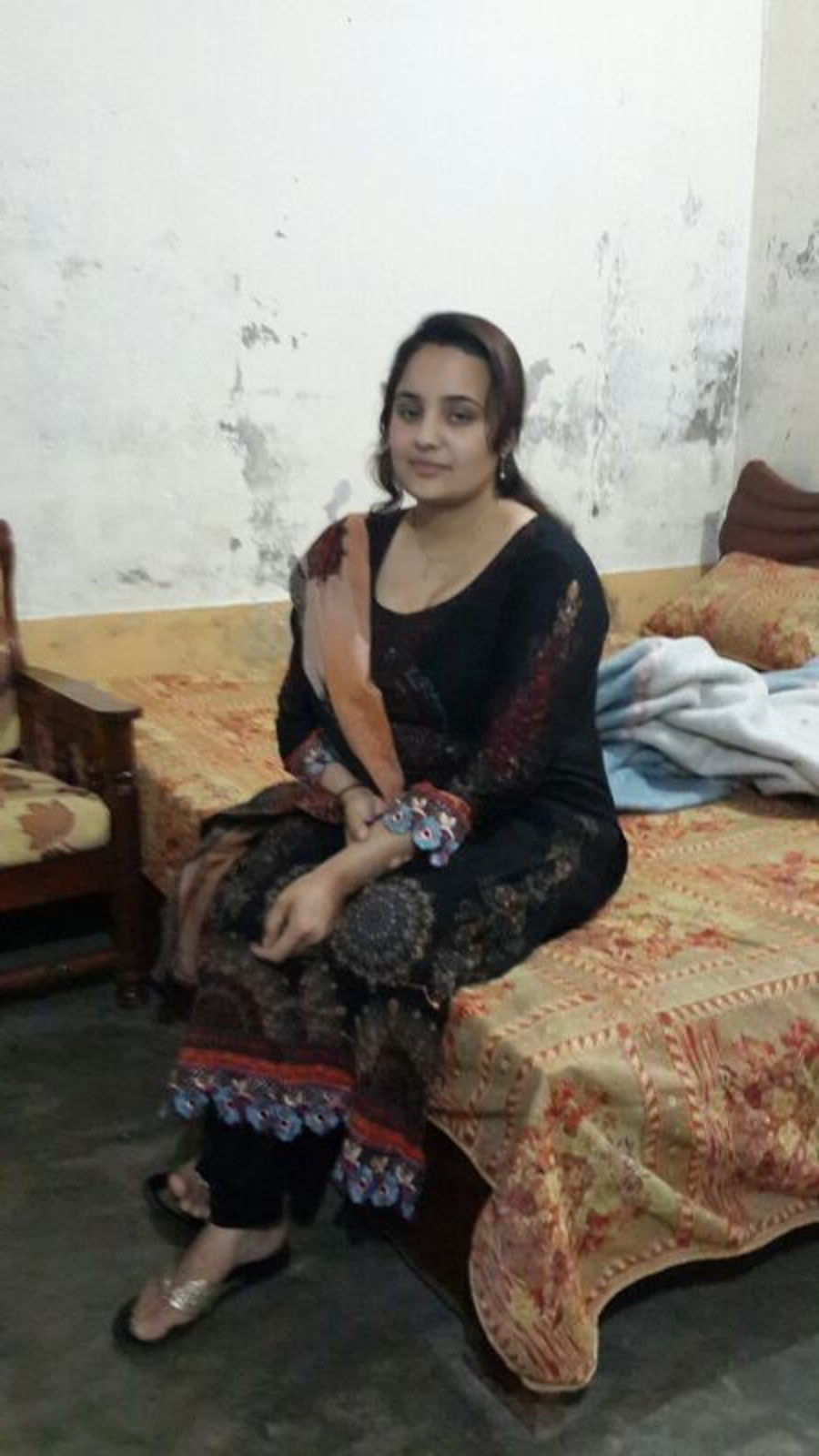 Bhabhi bathroom photoshoot