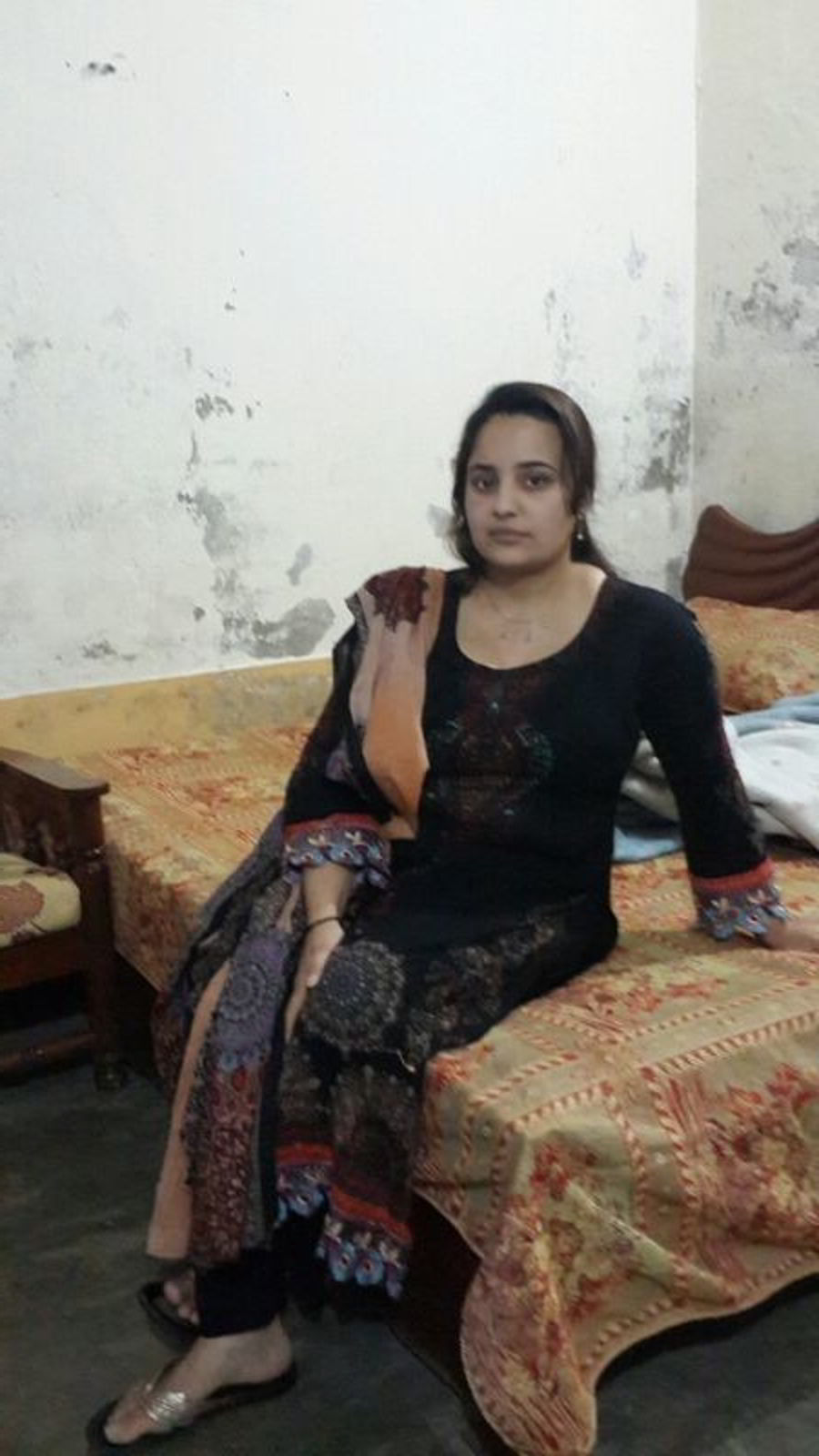 Bhabhi bathroom photoshoot