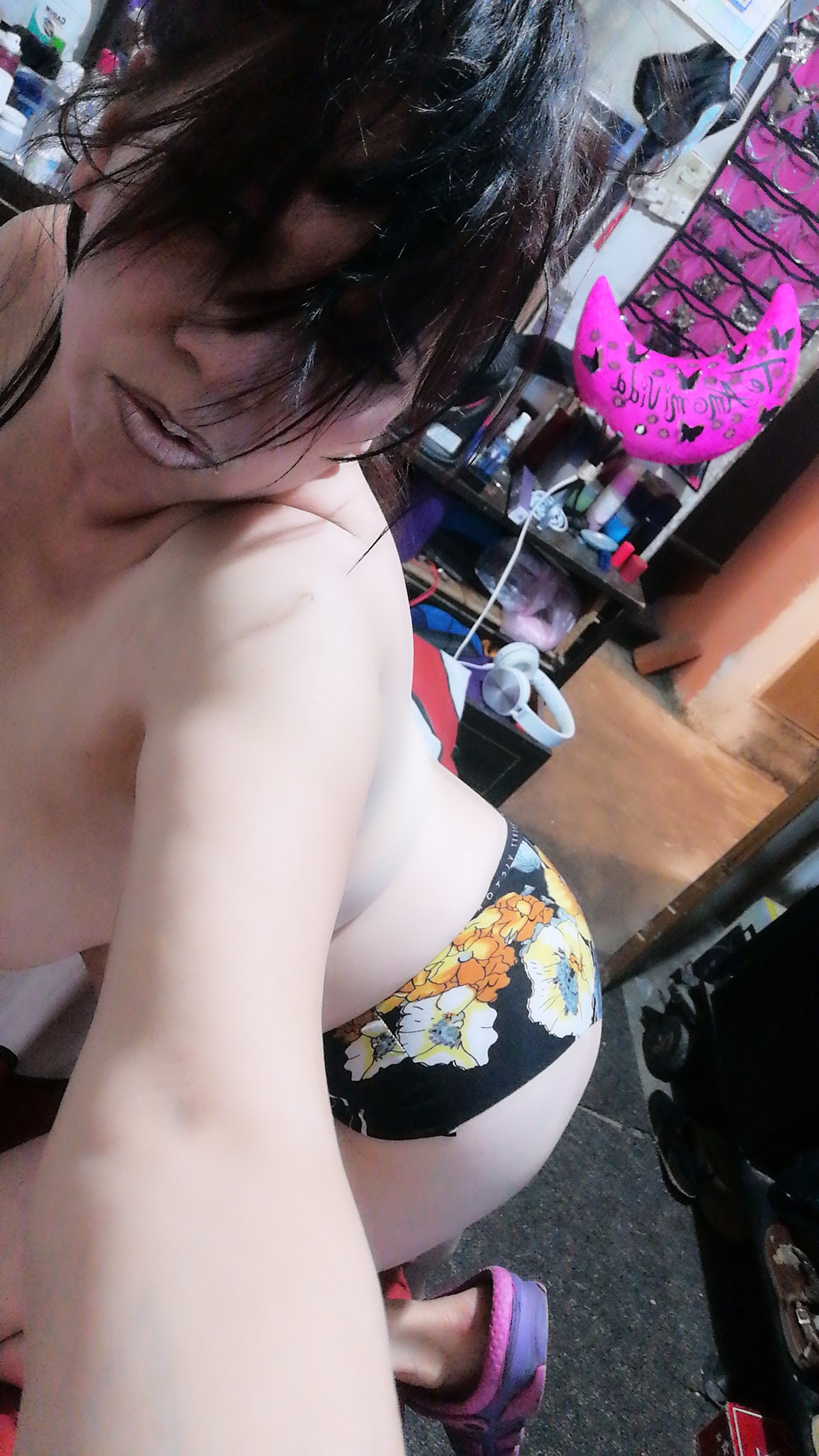 Milf Mirachs Betancur Lau