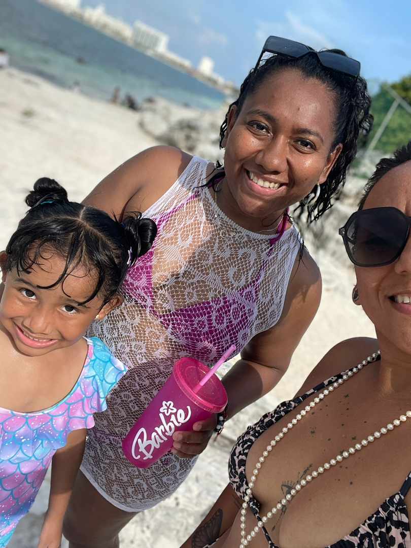 Ilita YasLu  la negra