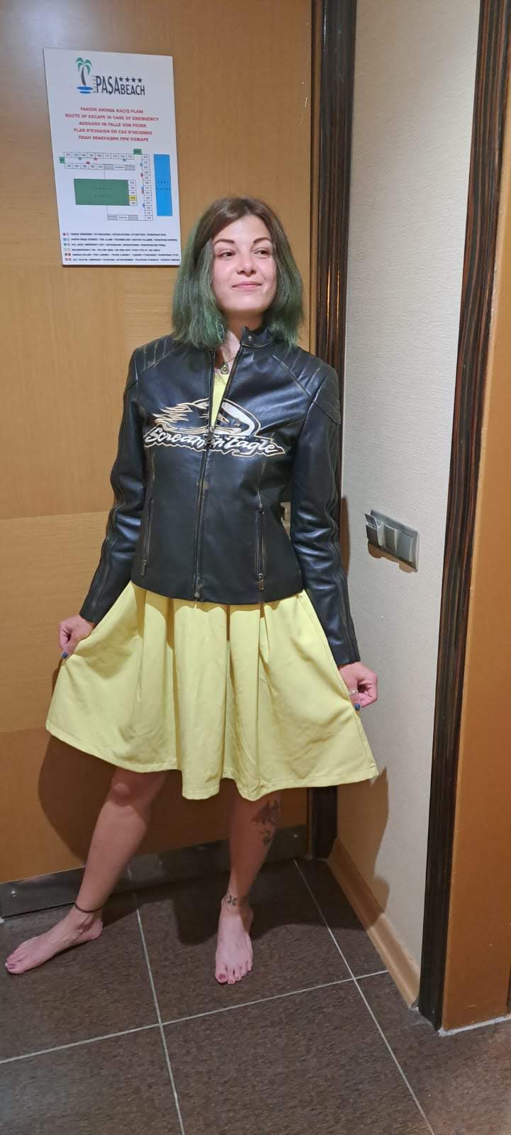 Valentina Chochanova nude selfies