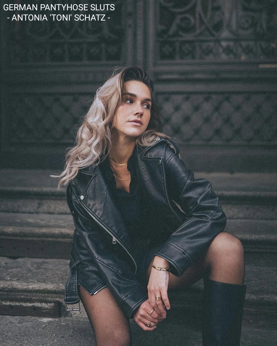 Pantyhose slut Antonia Schatz