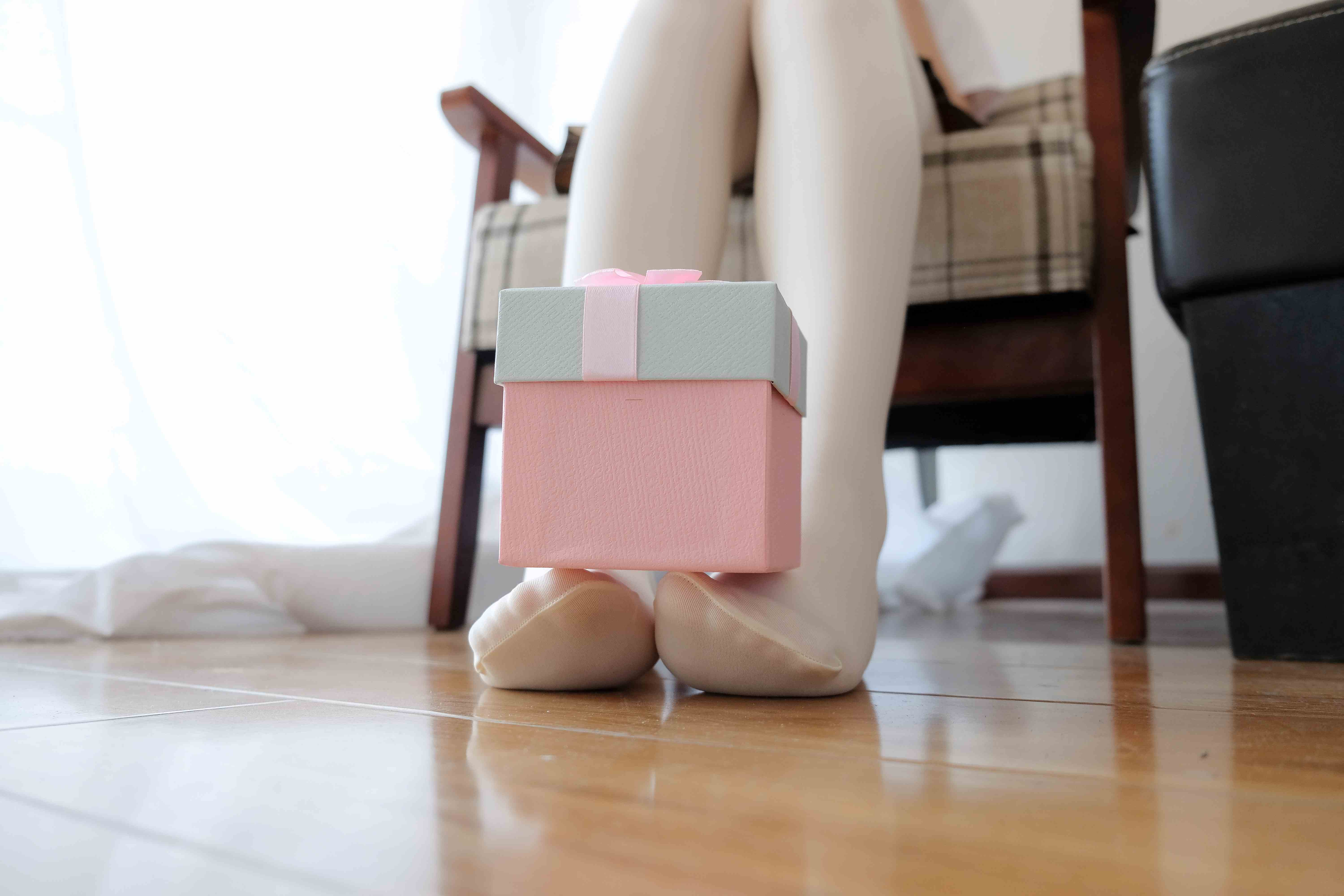 China Beauty Legs and feet 1738