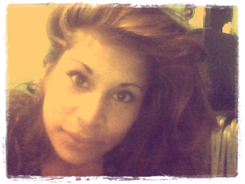 Romina Jazz Bonetti  - Instagram: sobrevive.feliz