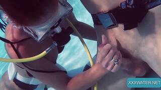 Underwater Hardcore Sex and Blowjobs from Minnie Manga