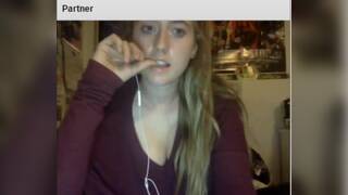 Sexy Omegle teen shows hug ass