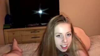 Left that pussy dripping....