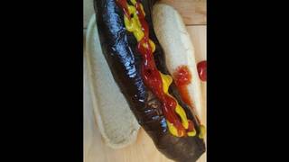 KingDaggerWagger. com HOT UNCUT DICK ON a BUN - DICK HUMILIATION