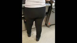 Step Mom Pulled off Leggings in Kitchen Fucking Step Son to Cum on her Huge Ass