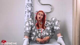 Cute Redhead Masturbate Pussy Dildo and Orgasm in Kigurumi