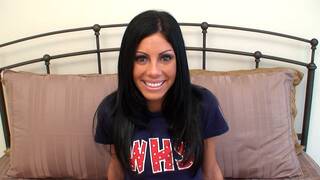 Super hot teen with a fit body gives an amazing blowjob