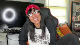 Reading your Pornhub Comments! (WILD AF!)