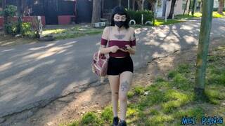 Se deja coger por el amigo de su padre luego de haber sido pillada fumando marihuana ft John Lemon