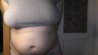 Wife brings home a surprise for cuckold husband - unprotected creampie inside her pussy!