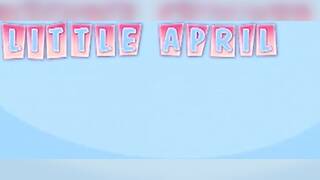 Solo teen gets wet fingering herself