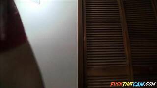 PAWG shaking her ass 2