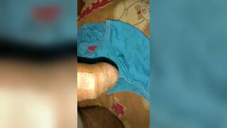 sis panty cum