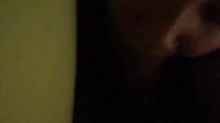 Reshna loves to suck dick