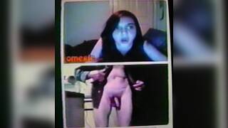 A horny College girl eyes up my hot ass-hole (+ sound )