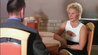 geile reife blonde kurzhaarsau