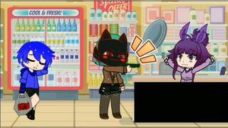 yuki es cogido por dos futas (not mine- no es mío)