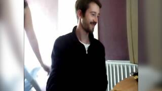 Fellation et ejaculation faciale