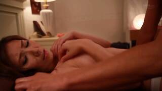 [EYAN-007] 沉迷于药物虾弯曲按摩人妻 椎名ゆな【BVPP】 - 1of5