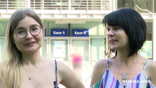 Ersties - Heißes Treffen in Berlin zwischen Emily und Marie S