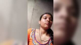 Teen change clothes n  showing nude 2