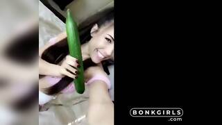 Cucumbershow