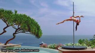 blowjob flexible mia split fucks her gymnastics instructor