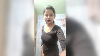 Teen girl showing boobs in bathroom 2