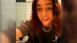 18 yo girl striptease