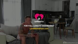 Big booty beauty distracts me from playing PES