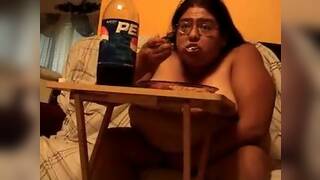 ALMA BERRELES EATING NAKED