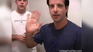 Kissing coed teens get busy in amateur party