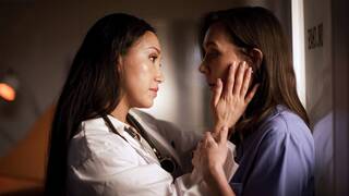 Panic nurse asked doctor for the help and big ass Latina used her nurse