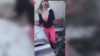 la rubia peronista nicole salta y le rebotan los huevos y se le nota l pija onlyfans
