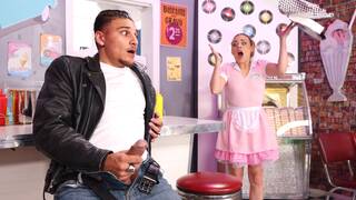 Diner waitress shocked by hung client when he masturbated