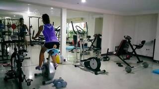 Public Anal Plug Wear for Better Gym Workout