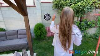 Big Cock Guy Fucks His Babe Girlfriend Hard After Playing Darts