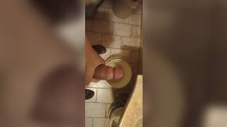 Me mantuvo en mi baño ya voy a subir otro video en el bosque esperen