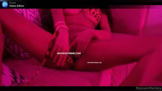 Poonam Pandey Jaguar cut 3