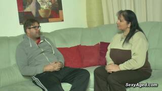 Big natural tits cougar pussy fucked