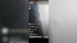 Girl on kik flashing pussy