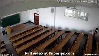 IPCAM – Korean teen couple fucks in the classroom